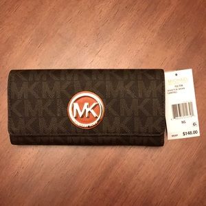 Michael Kors wallet